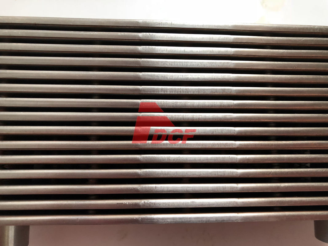 D7D Engine Oil Cooler Cover Core Untuk Suku Cadang  Excavator